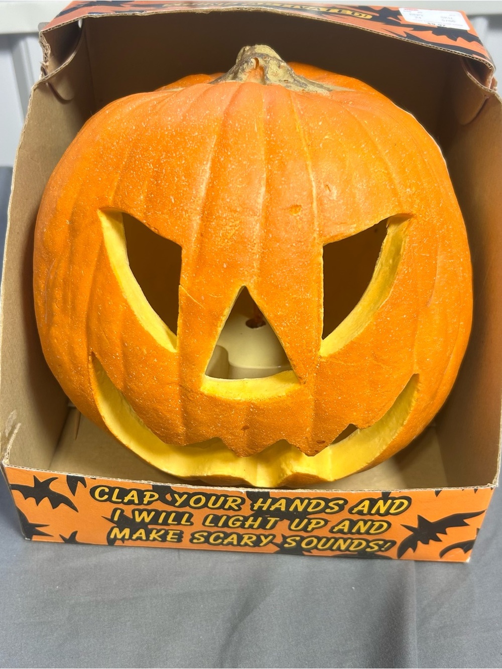 Vintage Gemmy Sound Activated Pumpkin Imposter With Box